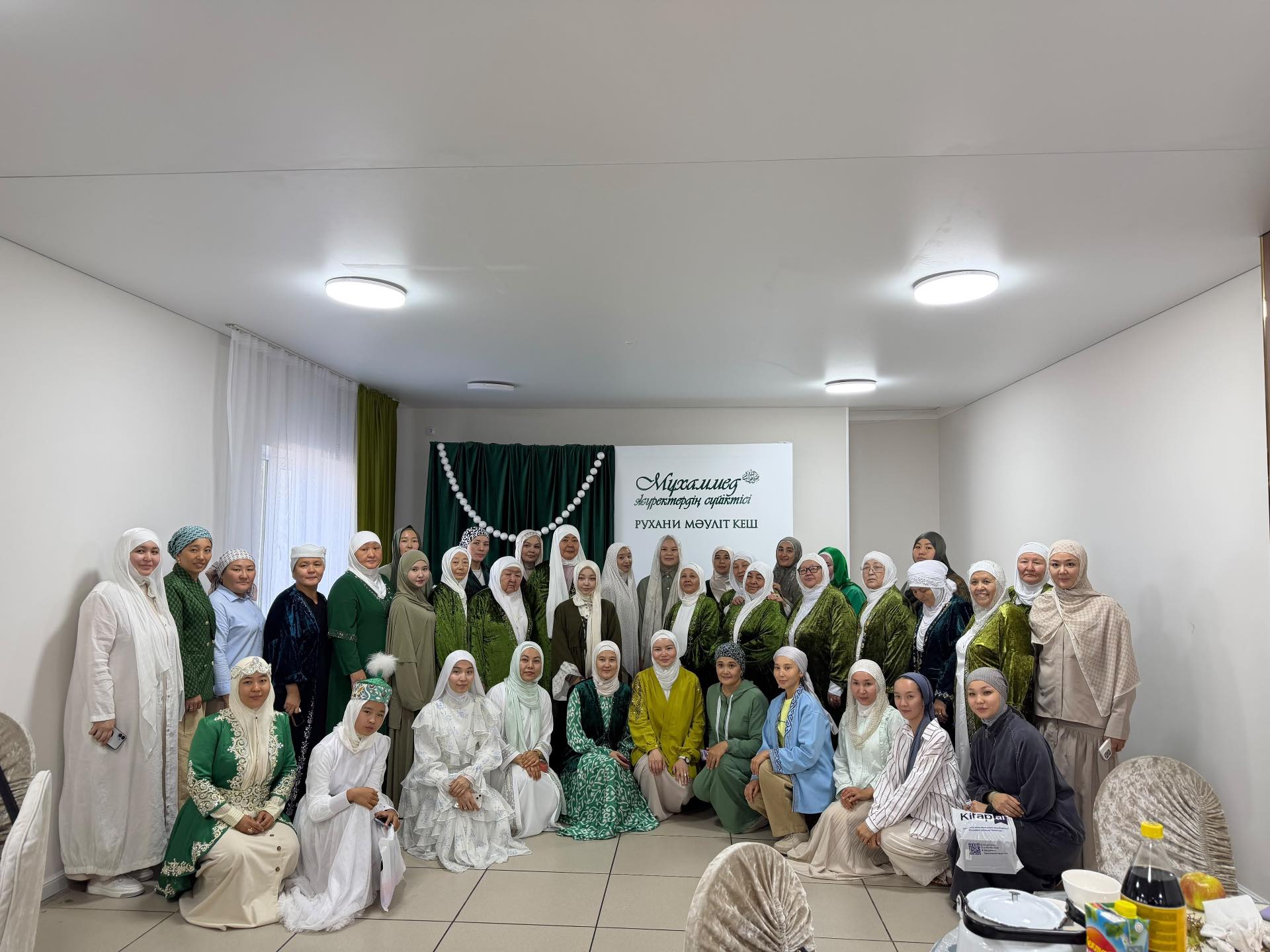 «МҰХАММЕД - ЖҮРЕКТЕРДІҢ СҮЙІКТІСІ» АТТЫ МӘУЛІТ КЕШІ ӨТТІ