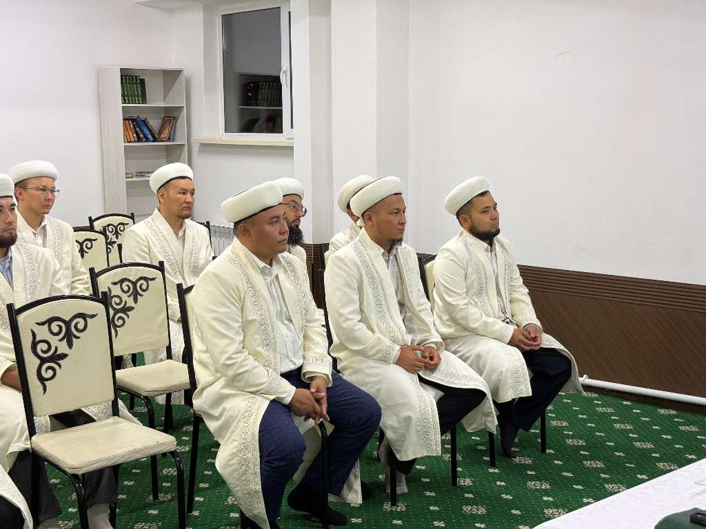 Галерея